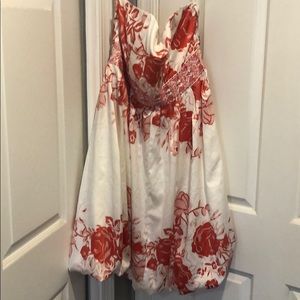 Strapless dress
